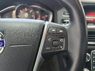 Volvo V-60 2.4 D5 Twin Engine R-Design picture 31