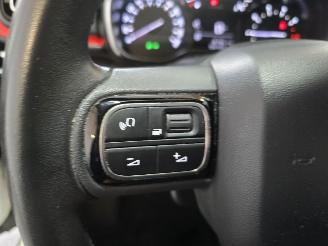 Citroën C3 1.2 PureTech S&S Shine picture 28