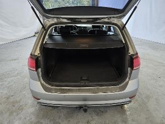 Volkswagen Golf Variant 1.6 TDI Comfortline Business picture 16