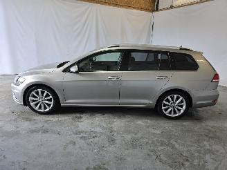 Volkswagen Golf Variant 1.6 TDI Comfortline Business picture 4