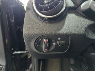 Audi A1 1.2 TFSI S edition picture 20