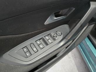 Peugeot 308 SW 1.2 PureTech Active Pack Business picture 29
