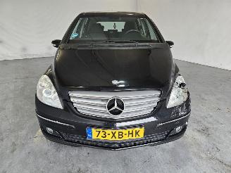 Mercedes B-klasse b150 picture 2