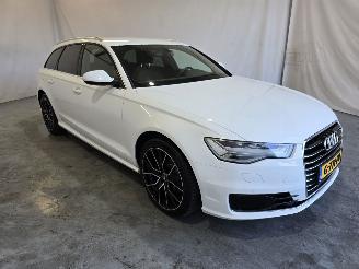 krockskadad bil auto Audi A6 avant 1.8 TFSI 2015/9
