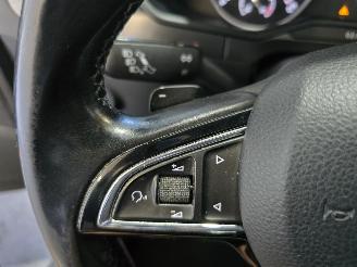 Skoda Superb 2.0 TDI Style Bns picture 26