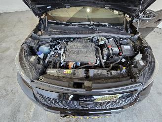 Peugeot e-2008 EV Active 54 kWh picture 24
