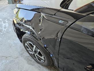 Peugeot e-2008 EV Active 54 kWh picture 15