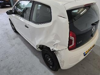 Volkswagen Up! 1.0 take up! BlueMotion picture 10