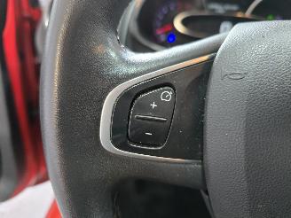 Renault Clio 0.9 TCe Limited picture 30