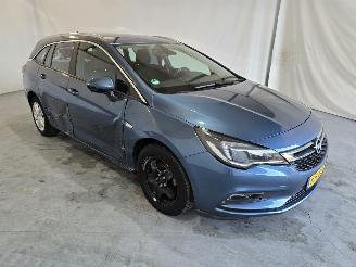 skadebil auto Opel Astra SPORTS TOURER 1.0 Business+ 2016/9