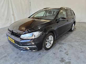 Volkswagen Golf 1.6 TDI Highline DSG picture 3