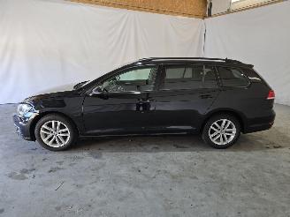Volkswagen Golf 1.6 TDI Highline DSG picture 4