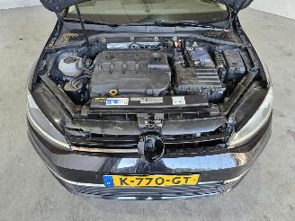 Volkswagen Golf 1.6 TDI Highline DSG picture 15