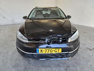 Volkswagen Golf 1.6 TDI Highline DSG picture 2