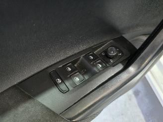 Volkswagen Polo 1.0 TSI Life picture 23