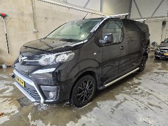 Toyota ProAce 2.0 D-4D Professional picture 3
