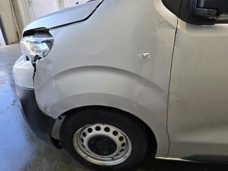 Peugeot Expert 226S 1.6 BlueHDI 115 Premium picture 15