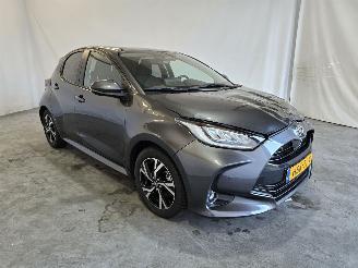 Schadeauto Toyota Yaris 1.5 Hybrid 115 Dynamic 2025/7