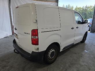 Toyota Proace Compact 1.6 D-4D Cool Comfort picture 7