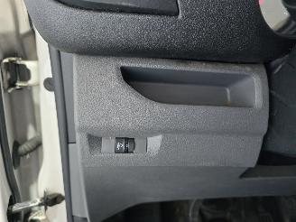 Toyota Proace Compact 1.6 D-4D Cool Comfort picture 27