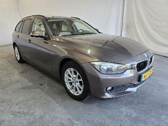 damaged passenger cars BMW 3-serie 316d High Executive 2013/6