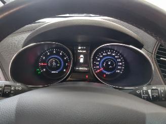 Hyundai Santa Fe 2.4i GDI 4WD i-Catcher picture 31