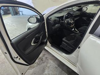 Toyota Yaris 1.5 Hybrid Dynamic picture 22