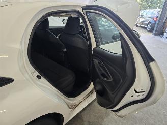 Toyota Yaris 1.5 Hybrid Dynamic picture 19