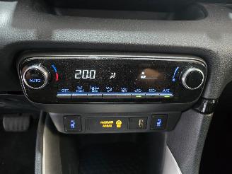 Toyota Yaris 1.5 Hybrid Dynamic picture 33