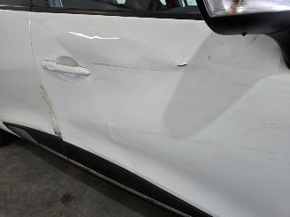 Renault Clio 0.9 TCe Zen picture 9
