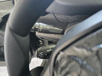 Peugeot Partner 1.5 BlueHDI Premium picture 26