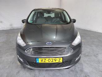Ford C-Max 1.0 Titanium picture 2