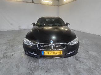 BMW 3-serie 316d Executive picture 2
