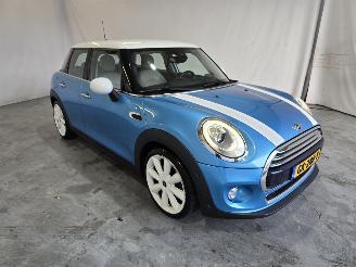 Mini Cooper 1.5 Cooper Chili Serious Business 2015/6