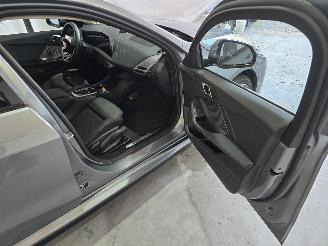 BMW 1-serie 120 picture 18