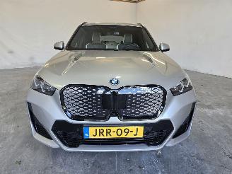 BMW iX1 eDrive20 67 kWh picture 2