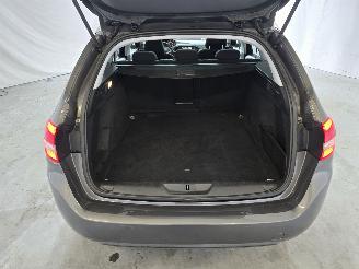 Peugeot 308 1.2 PureTech Allure picture 19