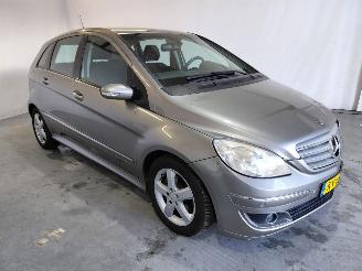 skadebil auto Mercedes B-klasse B 200 Automaat 2007/5