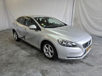 skadebil auto Volvo V-40 2.0 D2 Nordic+ 2016/7