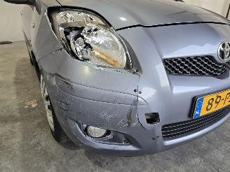 Toyota Yaris 1.3 VVTi Aspiration  automaat picture 11