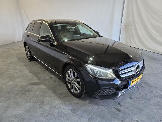 Damaged car Mercedes C-klasse 200 CDI Premium 2017/7