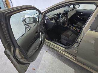 Toyota Corolla 1.8 Hybrid Active picture 19