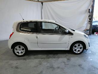 Renault Twingo 1.2-16V Night en Day picture 8