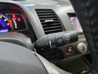 Honda Civic 4DR HYBRID picture 27