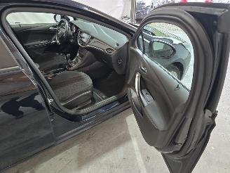 Opel Astra SPORTS TOURER picture 17