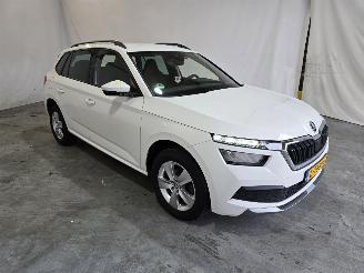 skadebil auto Skoda Kamiq 1.0 TSI Sport Business 2021/5