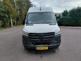 Mercedes Sprinter 1.9 CDI L2H1 picture 2