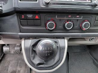 Volkswagen Transporter 2.0 TDI L2H1 Comfortline picture 25