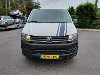 Volkswagen Transporter 2.0 TDI L2H1 Comfortline picture 2