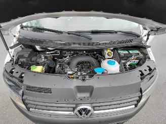 Volkswagen Transporter 2.0 TDI L2H1 Comfortline picture 10